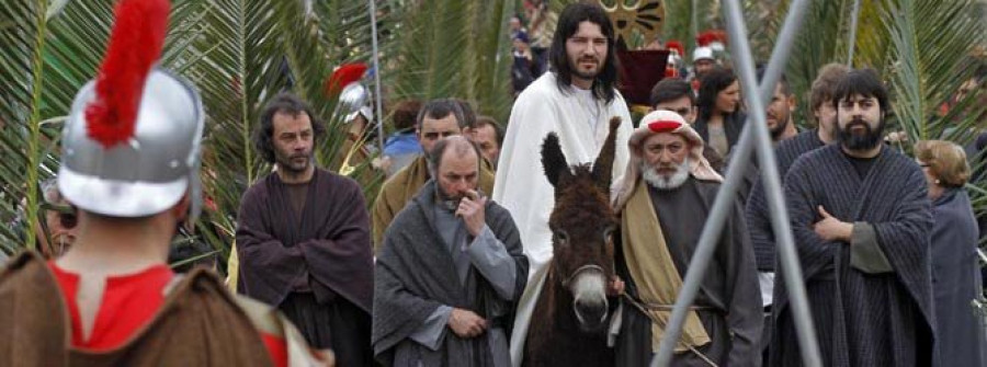 Palmas, ramos, borriquitas y bendiciones en Arousa