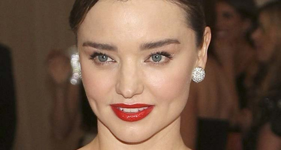 Miranda Kerr le da el “sí, quiero” 
al empresario Evan Spiegel