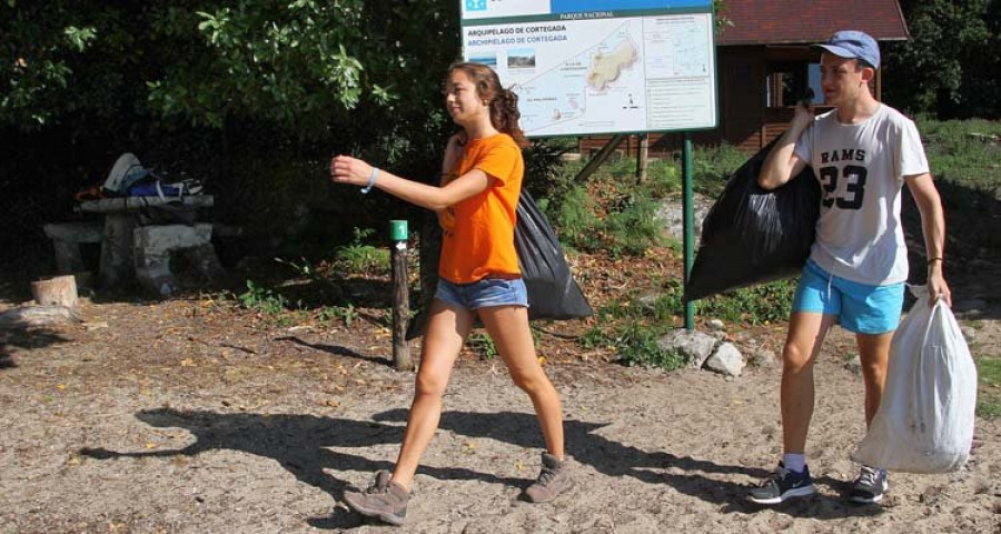 Ravella activa un campamento ambiental e histórico para jóvenes