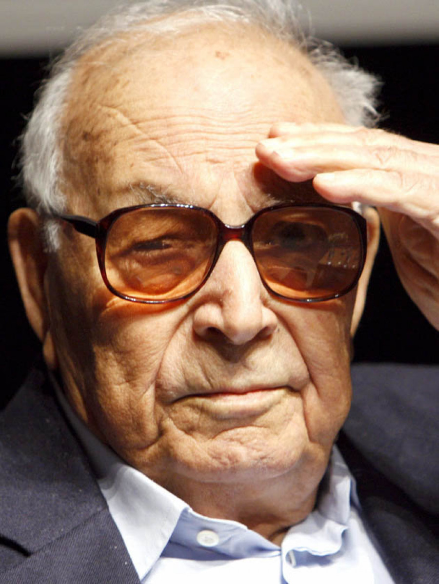 Muere el escritor turco Yasar Kemal a los de 92 años