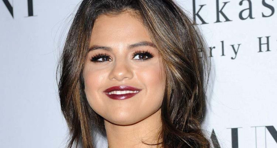 Selena Gomez ya no esconde 
su amor por The Weeknd