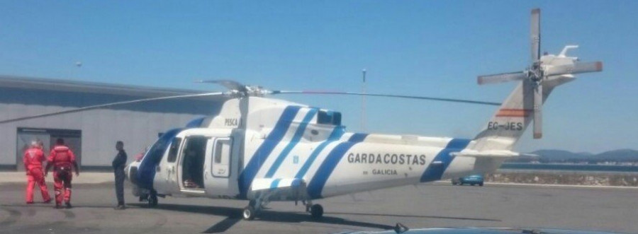 A POBRA - Un muchacho resulta herido al caerse en las piscinas naturales del río Pedras