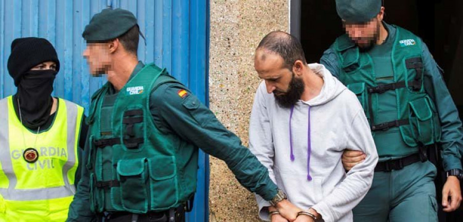 Detenido en el aeropuerto de Barajas un yihadista que se disponía a unirse al Daesh
