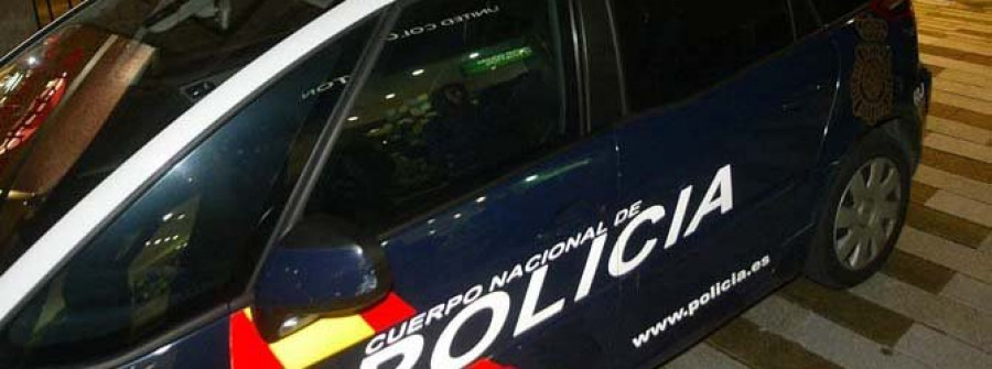 La falta de personal deja Vilagarcía sin patrullas de la Policía Nacional