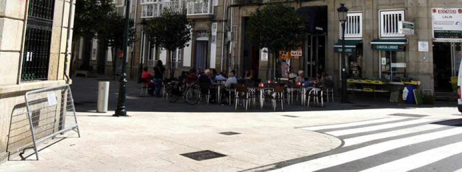 Ravella promueve una limpieza intensiva de las calles peatonales