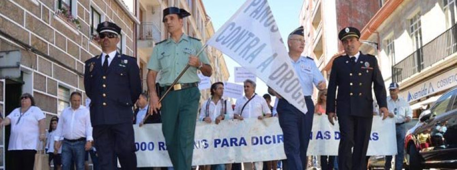 La comarca se fue de “marcha” y con paños blancos contra la droga