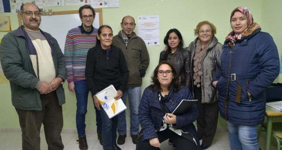 RIVEIRA - Un taller para acreditar el esfuerzo integrador de inmigrantes contó con 16 participantes