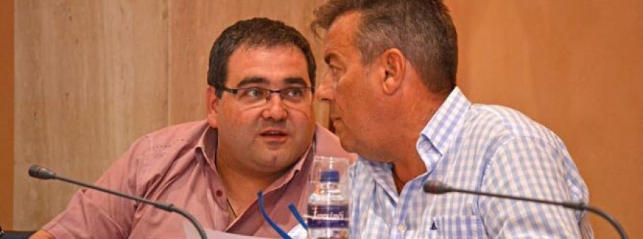 Fole acusa a Lino Mouriño de utilizar información del Puerto para hacer “pasquines del PSOE”
