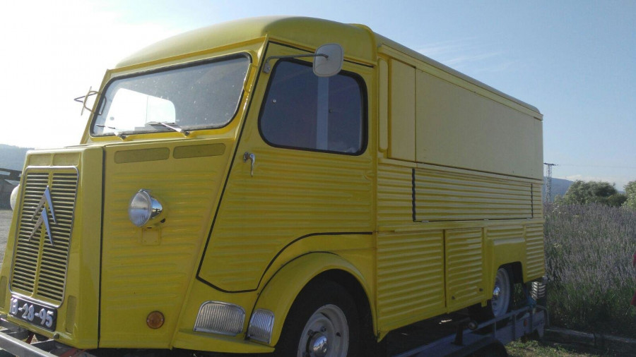 Hosteleros locales se suman a los “food truck” del Albariño y aumentan a nueve los vehículos