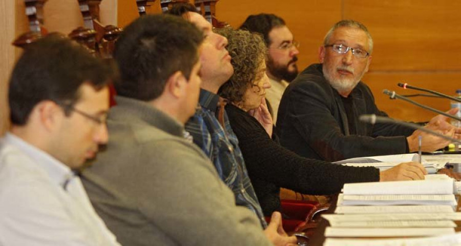 Charlín introduce en Pleno un correo del PP enviado por error a la Alcaldía