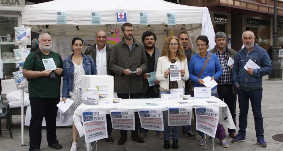 La Plataforma pola Sanidade recaba apoyos a pie de calle para la manifestación