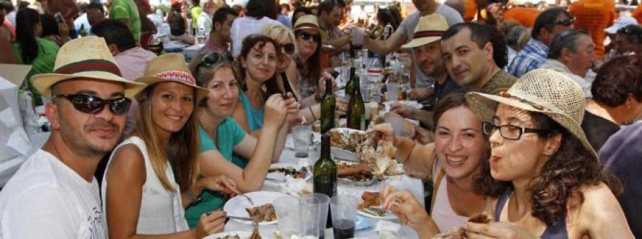 MORAÑA-La XLVI Festa do Carneiro espera subir en afluencia por su comida y el deporte