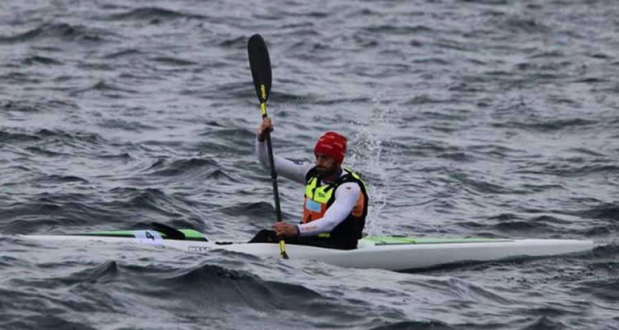 Walter Bouzán gana la 
IV Ocean A Lanzada Race