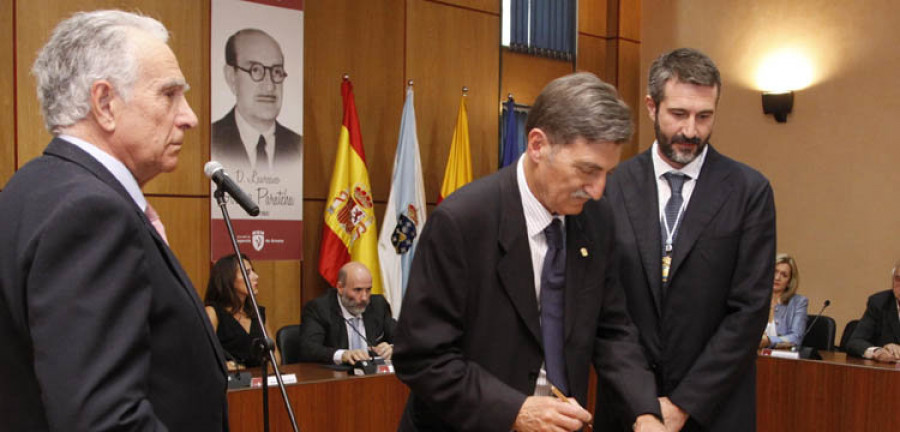 Vilagarcía dignifica la memoria y reconoce a Luis Pando y Gómez Paratcha