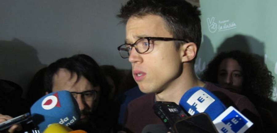Errejón pide que se limite a Iglesias para protejer a Podemos de la fusión con IU