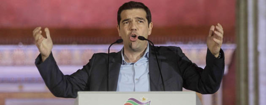 Tsipras proclama que el pueblo le ha mandado cambiar el rumbo de Grecia