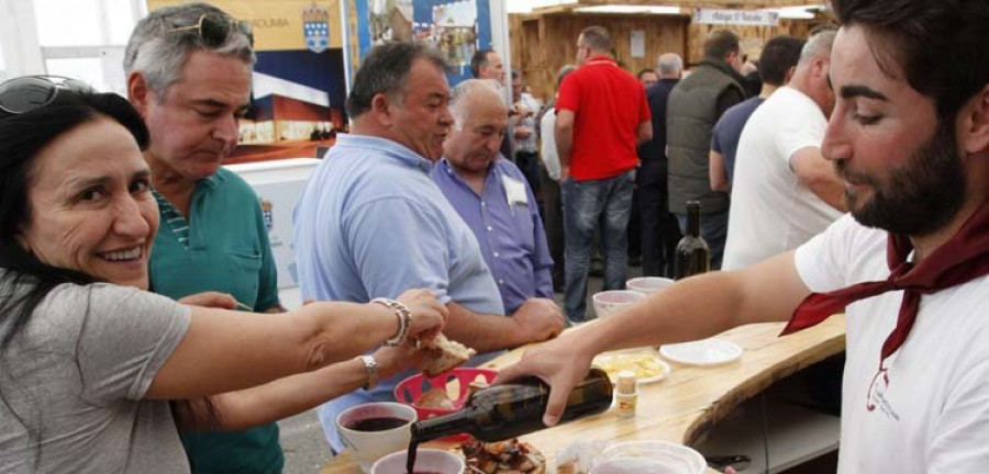 Ravella registró la Festa do Viño a petición de la Cofradía y “sin ánimo de rivalizar”