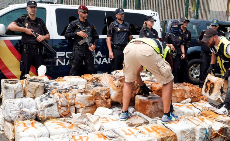 La Audiencia Provincial retoma el juicio por las 1,7 toneladas de cocaína incautadas en el Titán III