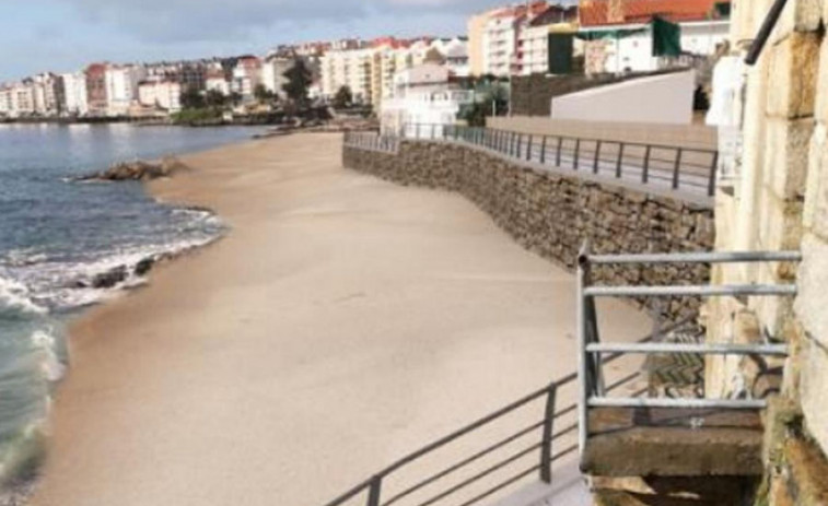 El CES critica el modelo de paseo para A Carabuxeira por apostar por “cementar e rechear” la costa