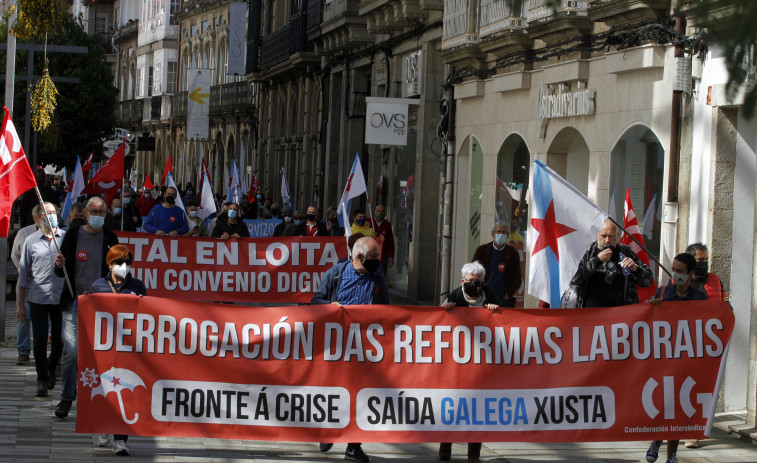 Subida de salarios y garantías laborales centrarán la marchas del 1 de mayo en Vilagarcía