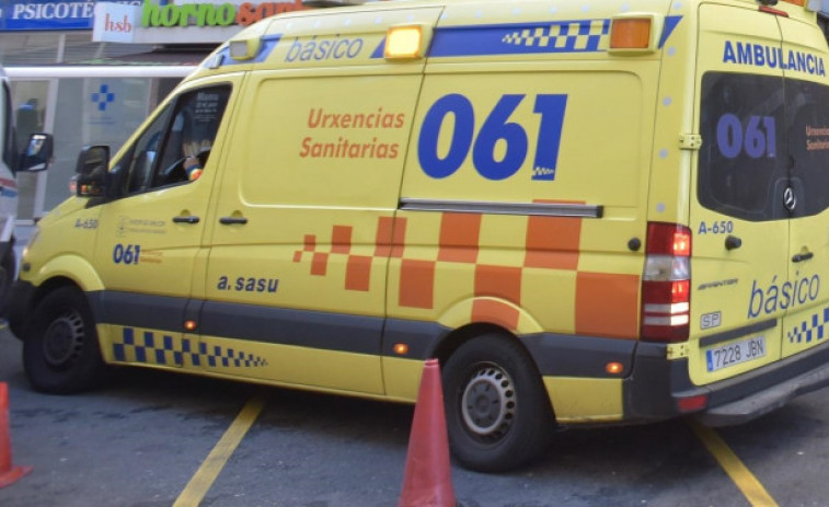 Herida en una mano una trabajadora en Vilagarcía tras un accidente con una picadora de carne