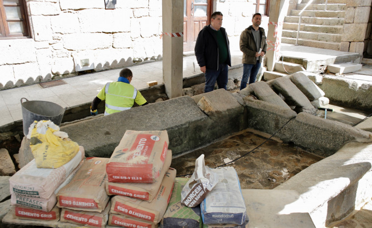 Cambados recupera el aspecto original del centenario lavadero de San Tomé y su fuente