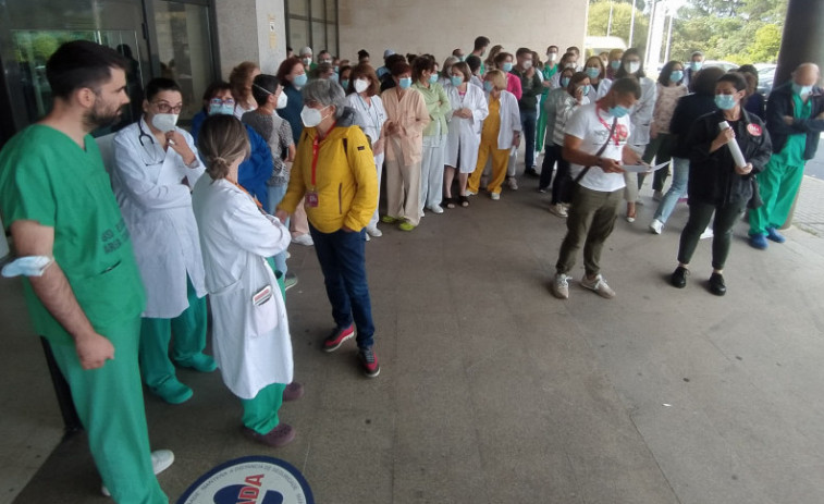 Convocan una concentración en el Hospital do Barbanza en protesta por la precariedad de dicho centro