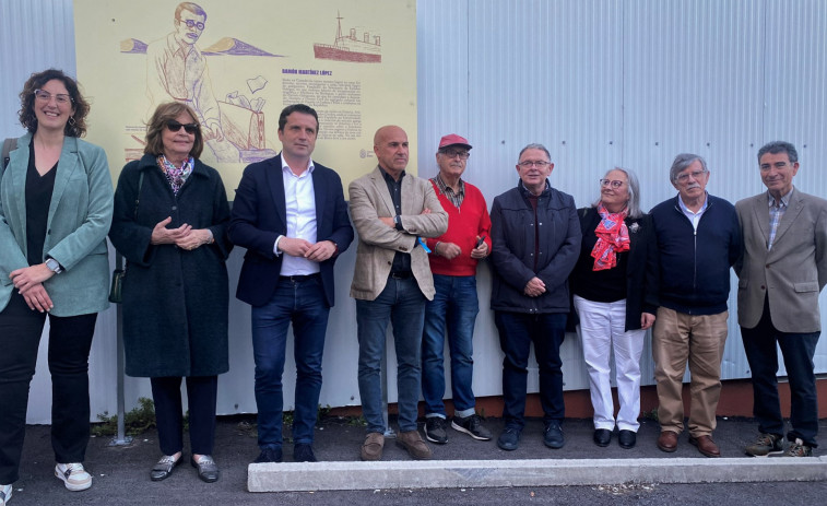 Descubren en homenaje a Ramón Martínez López un panel en Cimadevila, donde nació hace 116 años