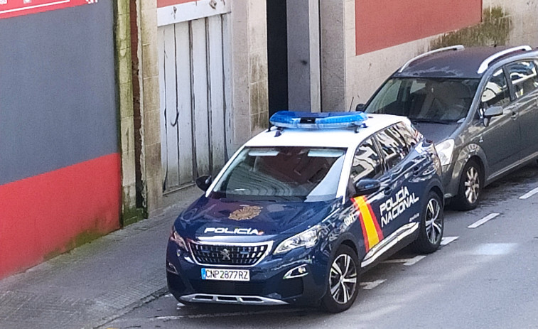 Detenido en el edificio okupa de Abesadas el sospechoso de robos en una lavandería de ese barrio de Ribeira