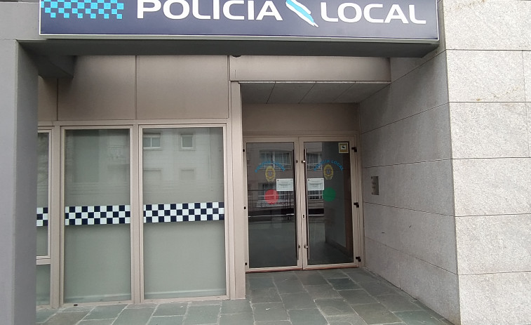 Policías locales de Boiro denuncian en un juzgado al alcalde por injurias, calumnias y atentar contra su honor