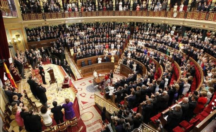 Diputados y senadores recibirán una indemnización de casi 9.000 euros al disolverse las Cortes