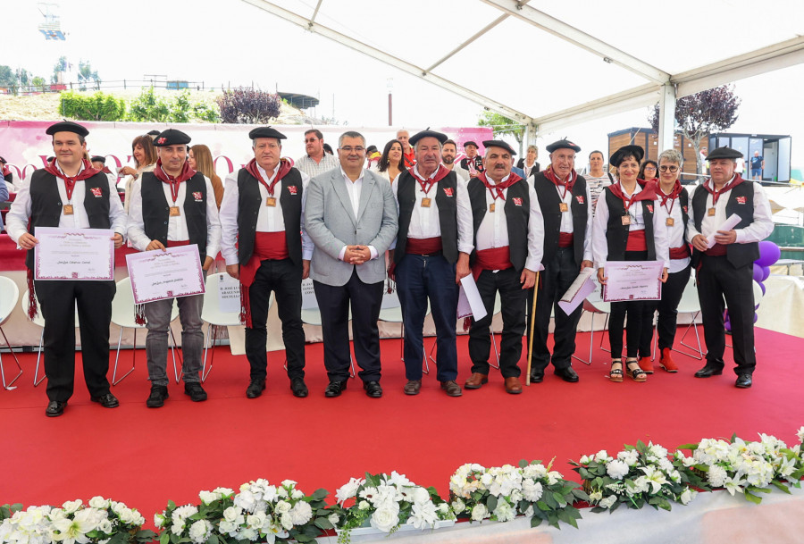 La Orde dos Valedores suma a nueve miembros más para defender el tinto de Barrantes