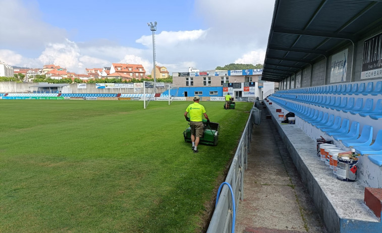 La Federación pone a punto los campos arousanos que acogen la Copa Regiones de la UEFA