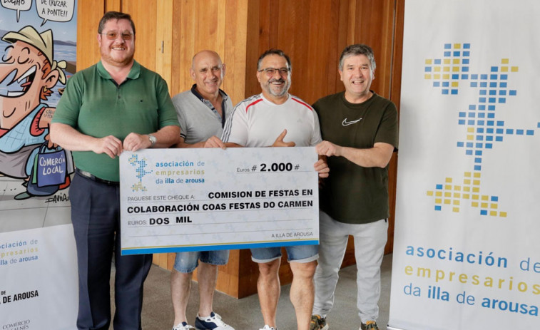 La asociación de empresarios dona 2.000 euros para el Carmen de A Illa, que tendrá tres días de fiestas