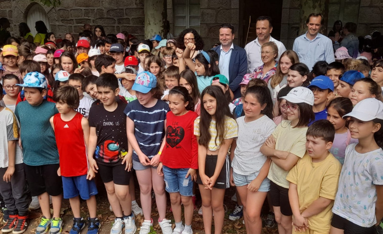 Más de 200 niños celebraron el fin de curso del programa Ludieduca con una fiesta en el Pazo de Goiáns