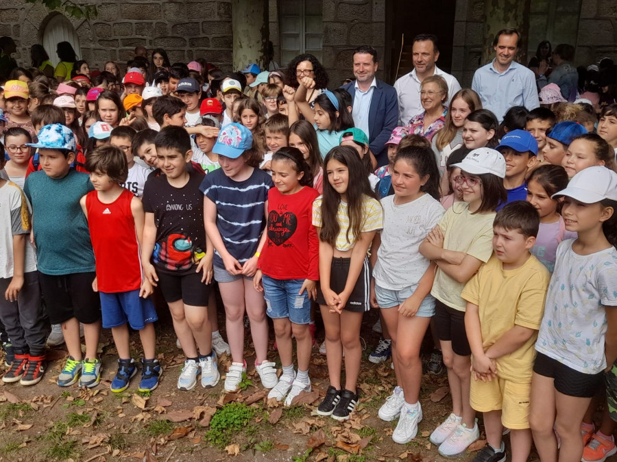 Más de 200 niños celebraron el fin de curso del programa Ludieduca con una fiesta en el Pazo de Goiáns