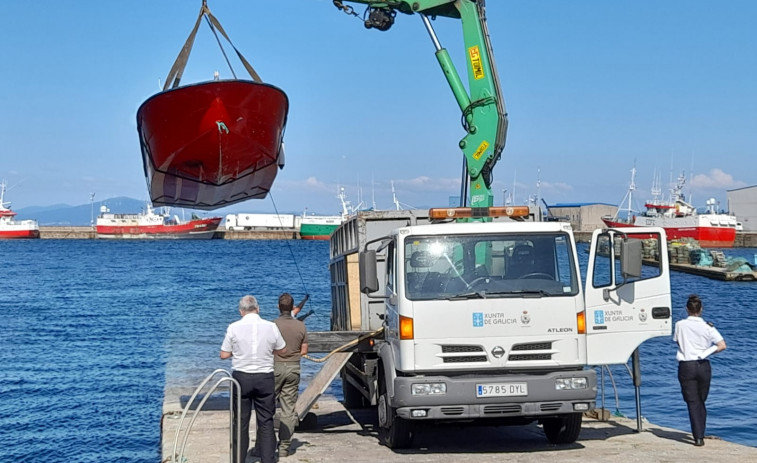 Gardacostas decomisa una nueva lancha en Cabo de Cruz que supuestamente acumula multas por infracciones