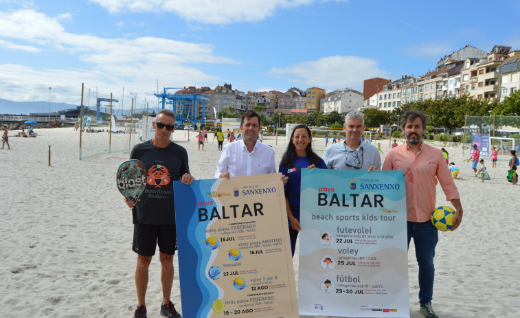 La playa de Baltar acogerá durante este verano un total de ocho campeonatos deportivos al aire libre
