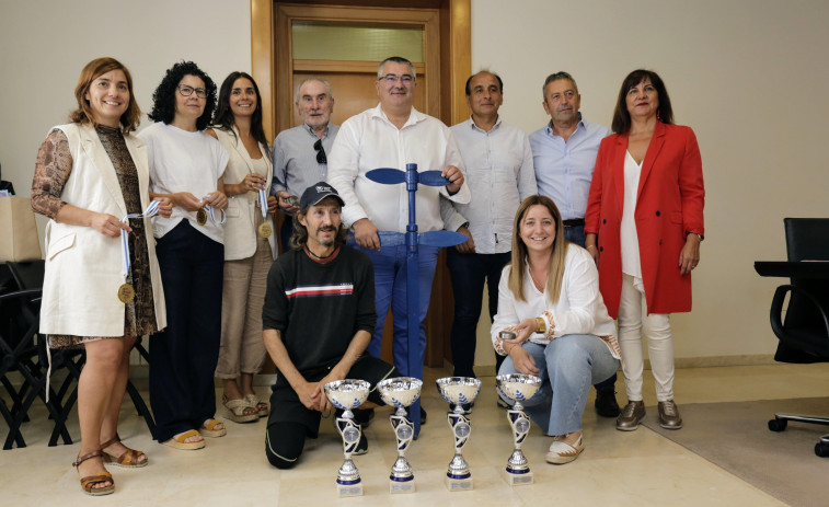 Ribadumia celebra el I Torneo de Tiro á Chave en el campo de A Senra