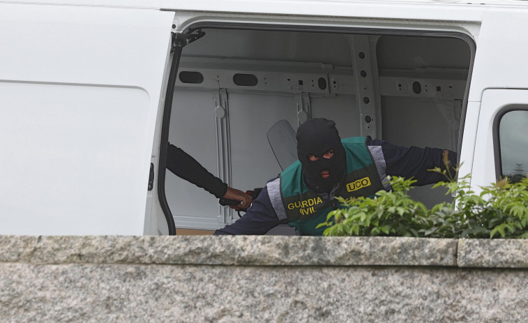 La jueza pone en libertad a los dos arousanos detenidos por el alijo de hachís