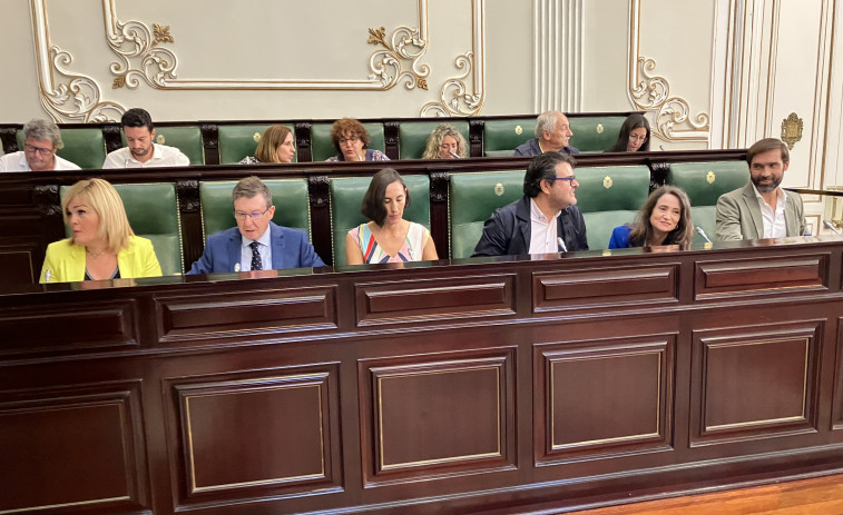 El PSOE provincial critica que Luis López tarde más de 100 días en reunirse con los alcaldes