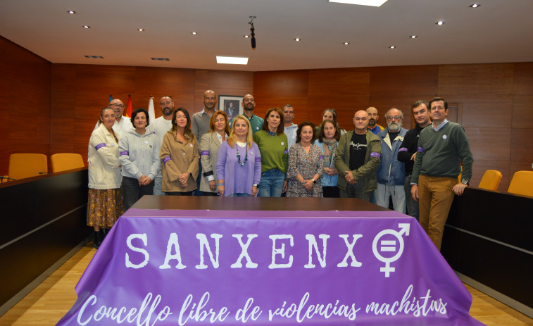 Los equipos deportivos de Sanxenxo portarán brazaletes violetas contra las violencias machistas
