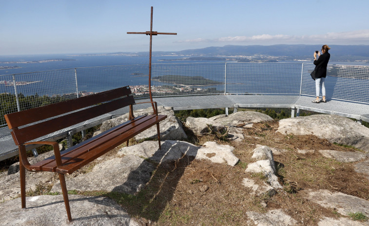 El acondicionamiento de los accesos al mirador de la Cruz de Xiabre comenzará cuando deje de llover