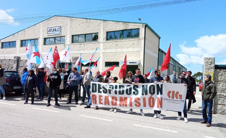 Atunlo limitará al máximo la actividad en O Grove y aboca al paro a más de un centenar de trabajadores