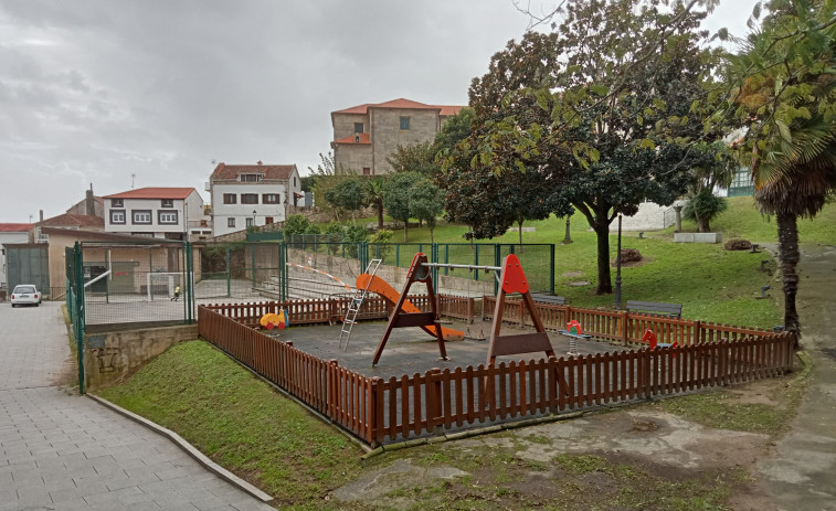 Cinco empresas se interesan por renovar el parque infantil de Horta do Cura, en Palmeira