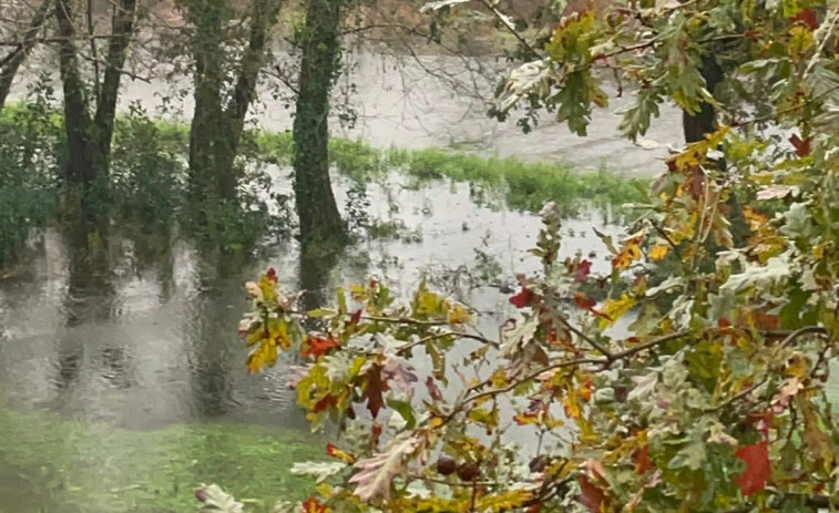 Demandan la adopción de medidas urgentes por el riesgo de inundación de casas en el lugar de A Ponte, en Artes