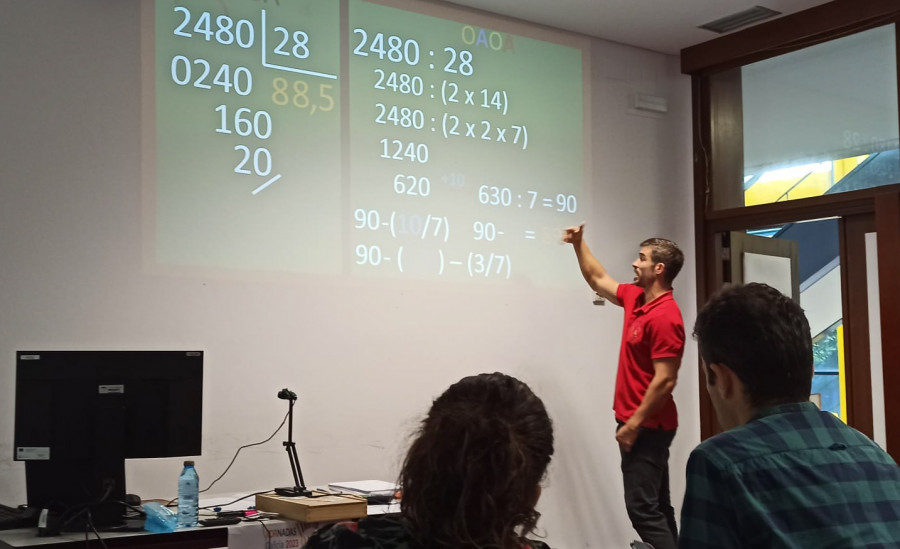 El colegio Santa María do Castro impulsó formación para cambiar la manera de enseñar y aprender matemáticas