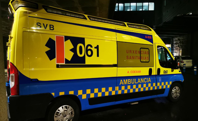 El alcalde de Rianxo traslada a Sanidade su queja al no ampliarse el horario de la ambulancia del 061 en la localidad
