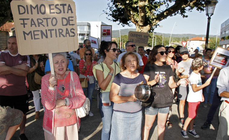 La Subdelegación autoriza la apertura de la pirotecnia de Coaxe y cierra la vía administrativa