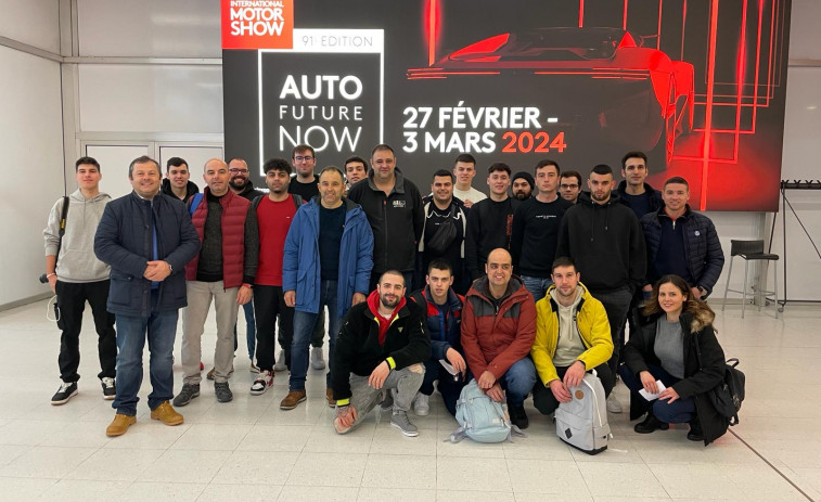 Alumnos del IES de Vilalonga viajan a Ginebra e Italia para conocer los automóviles del futuro